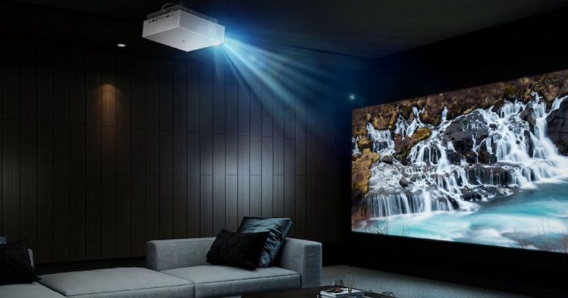Test - Projecteur LG 4K Laser HU810PW : un projecteur portable donnant l'impression de regarder un téléviseur géant