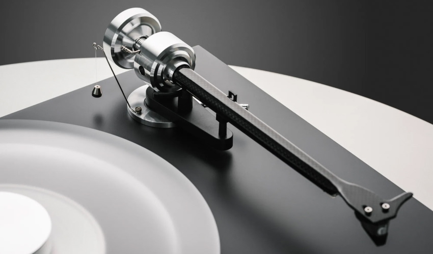 Bras de lecture carbone-aluminium