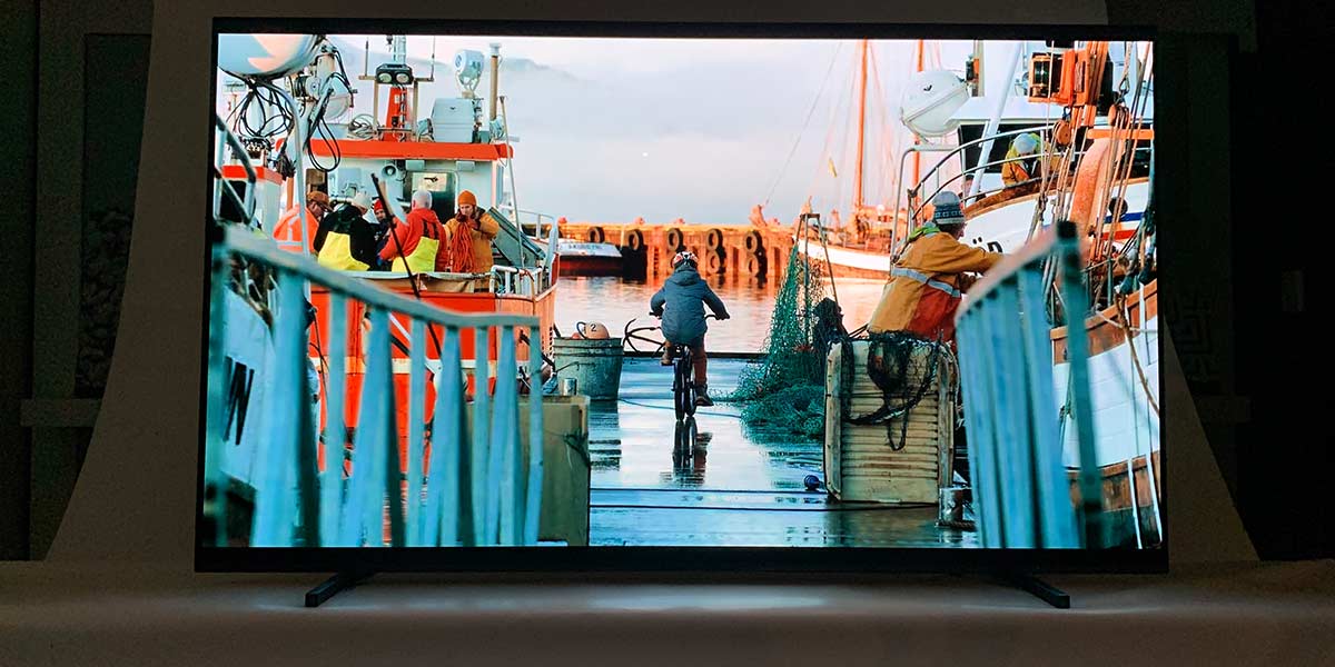 Téléviseurs Sony BRAVIA XR A80J OLED Reflet