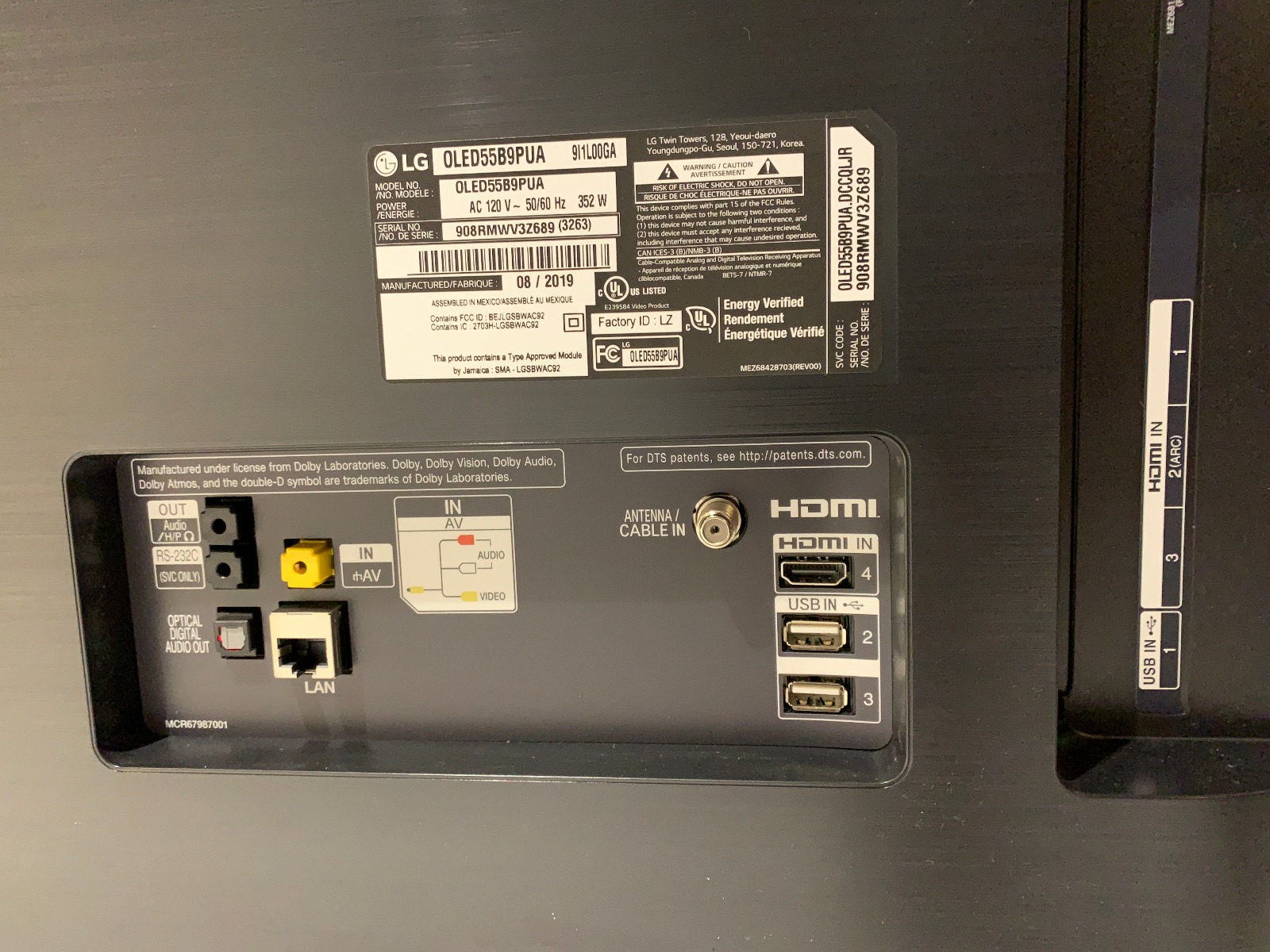 LG OLED B9 Connectivité