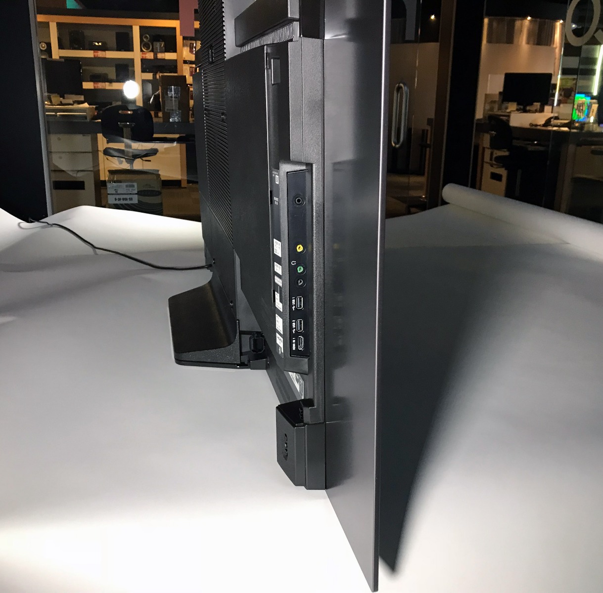 Les connexions possible pour le téléviseur OLED Sony XBR A8F