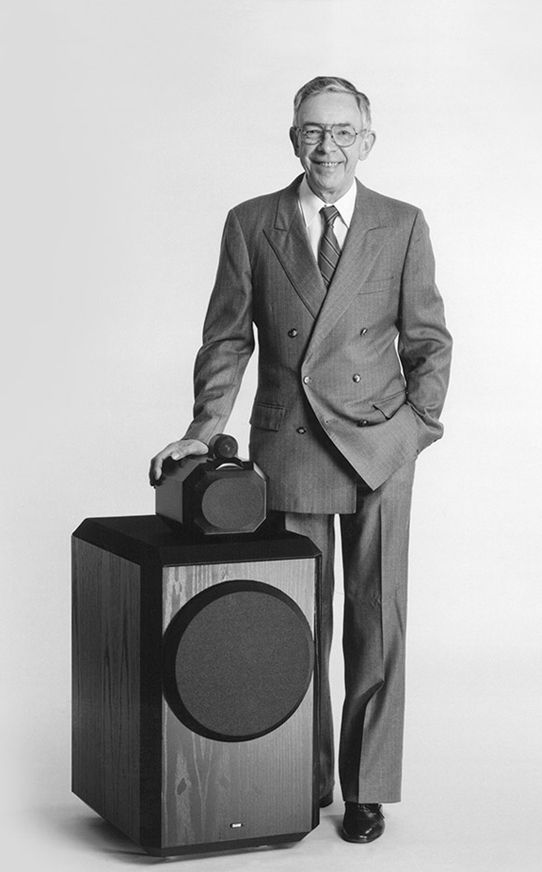 John Bowers, cofondateur de Bowers & Wilkins. 