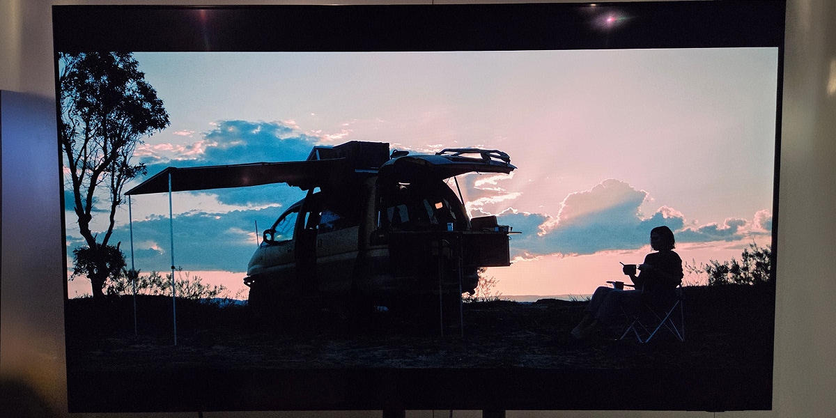 Téléviseur OLED 4K Samsung S85H